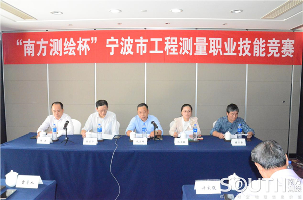 ̫������tyc4633