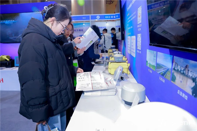 ̫������tyc4633