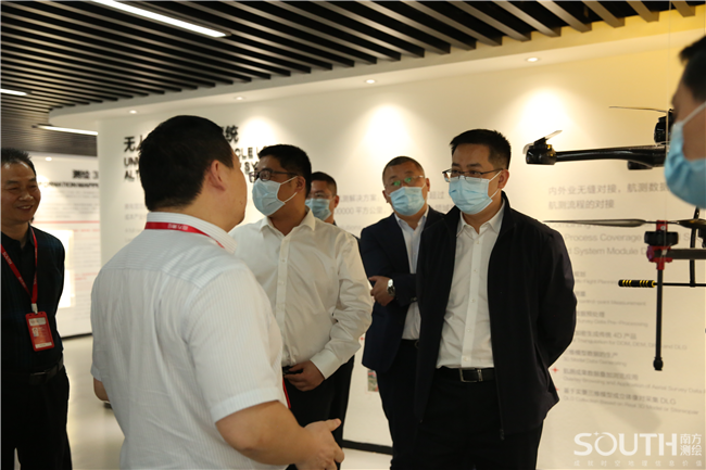 ̫������tyc4633