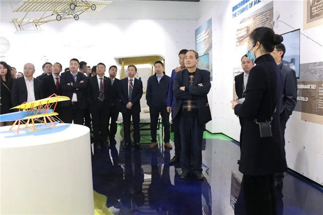 ̫������tyc4633