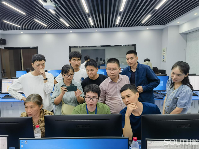 ̫������tyc4633