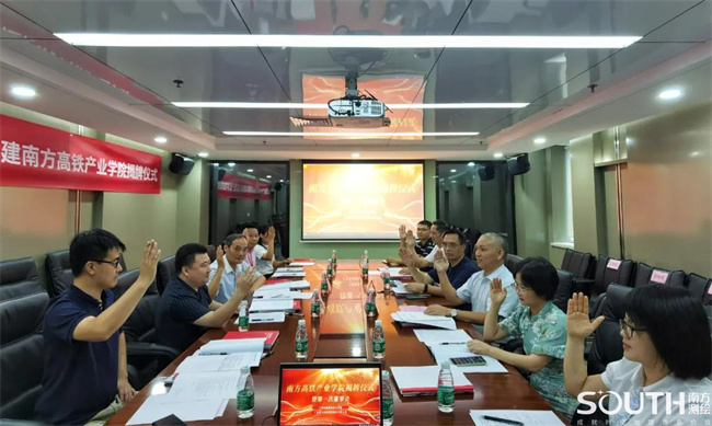 ̫������tyc4633