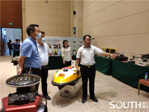 ̫������tyc4633