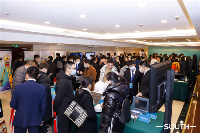 ̫������tyc4633