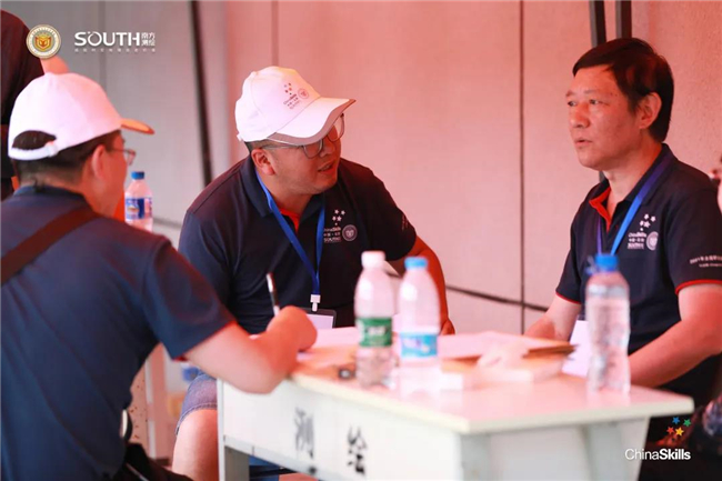 ̫������tyc4633