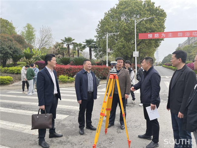 ̫������tyc4633