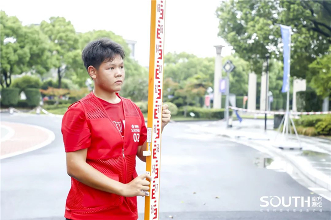 ̫������tyc4633