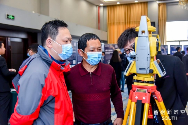 ̫������tyc4633