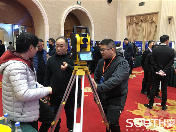 ̫������tyc4633