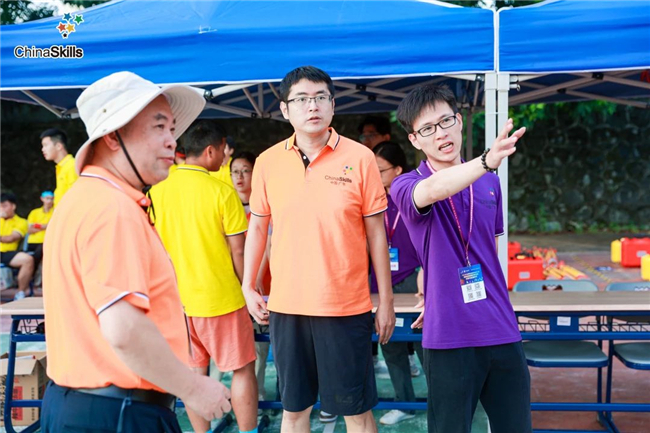 ̫������tyc4633