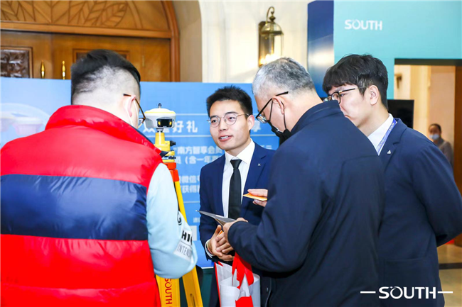 ̫������tyc4633