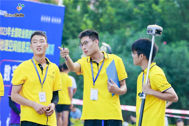 ̫������tyc4633