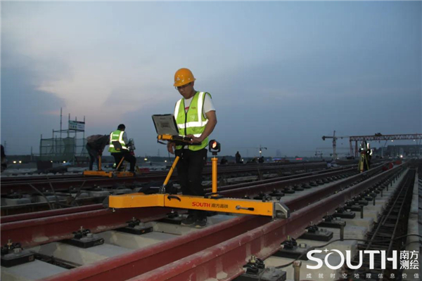 ̫������tyc4633