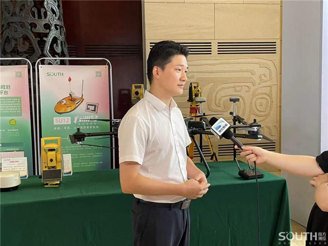 ̫������tyc4633