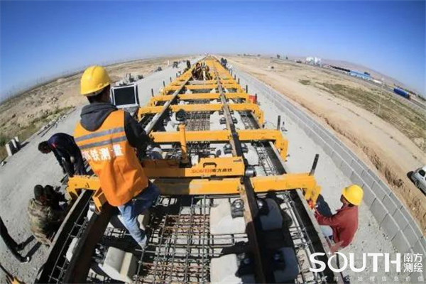 ̫������tyc4633