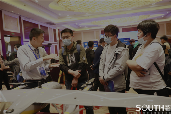 ̫������tyc4633