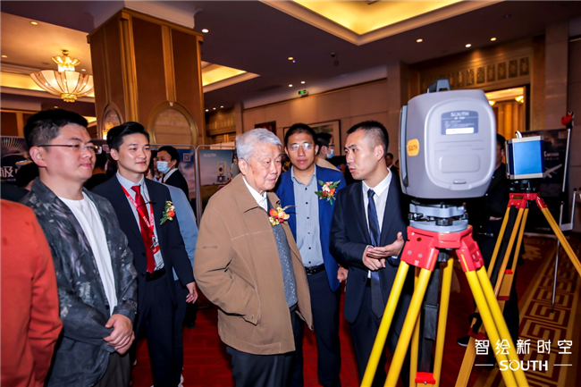 ̫������tyc4633