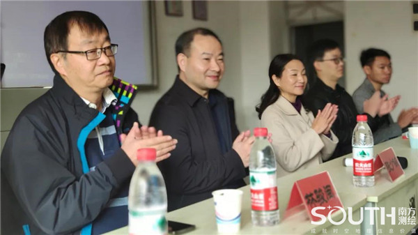 ̫������tyc4633