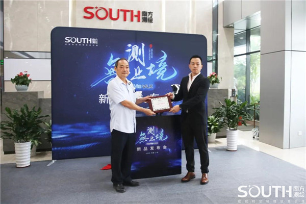 ̫������tyc4633