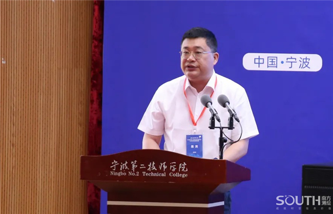 ̫������tyc4633