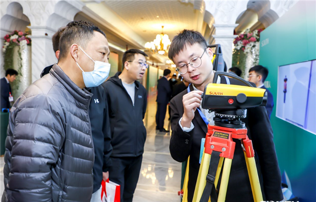 ̫������tyc4633