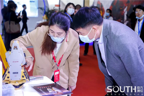 ̫������tyc4633