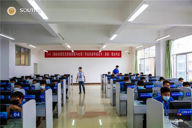 ̫������tyc4633