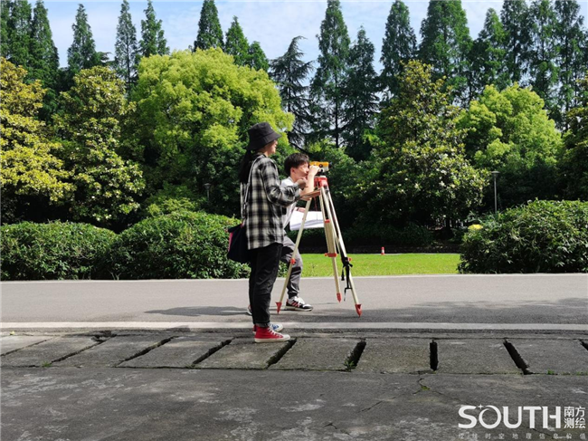 ̫������tyc4633