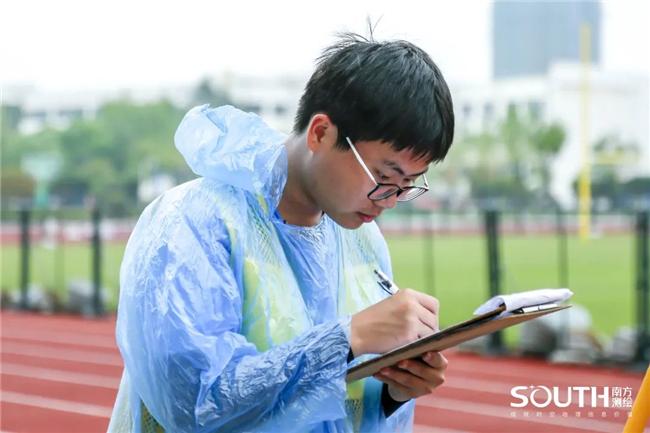 ̫������tyc4633