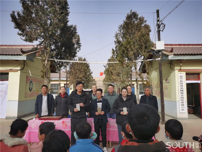 ̫������tyc4633