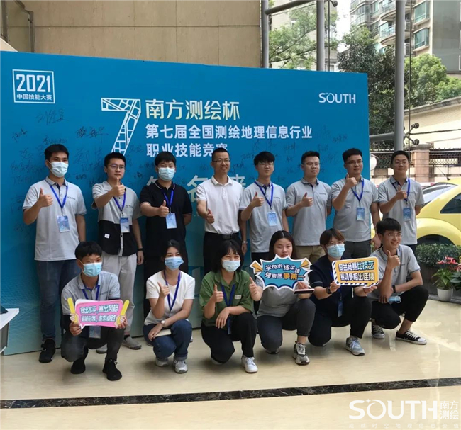 ̫������tyc4633