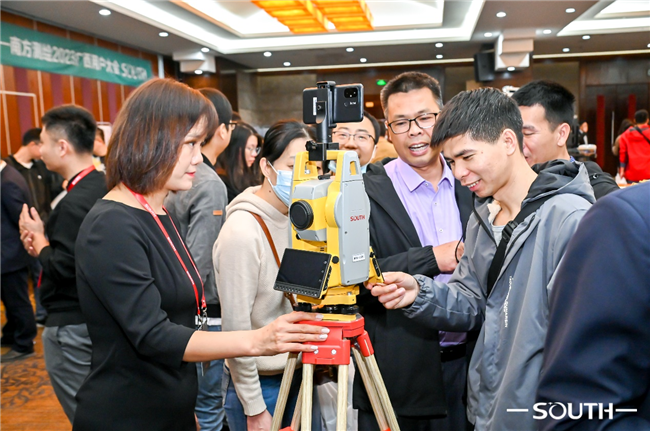 ̫������tyc4633