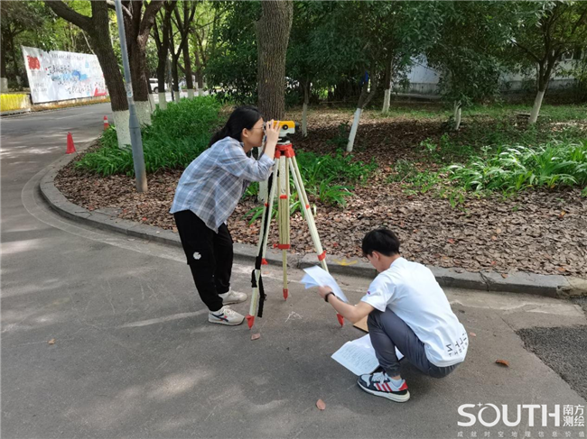 ̫������tyc4633