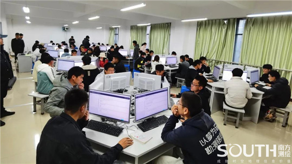 ̫������tyc4633