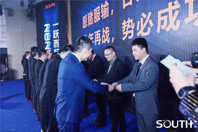 ̫������tyc4633