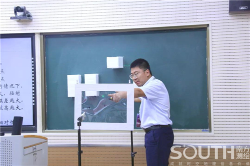 ̫������tyc4633