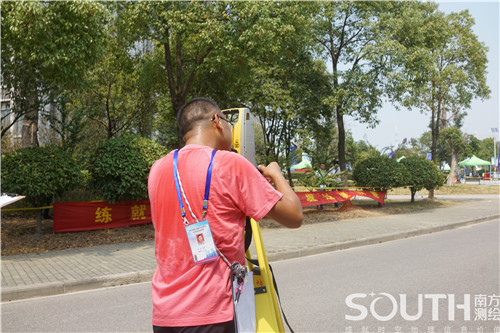 ̫������tyc4633