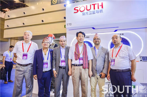 ̫������tyc4633