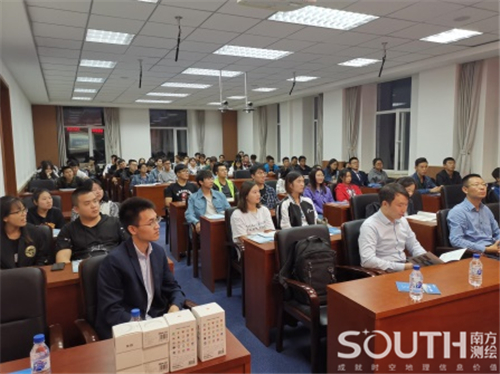 ̫������tyc4633