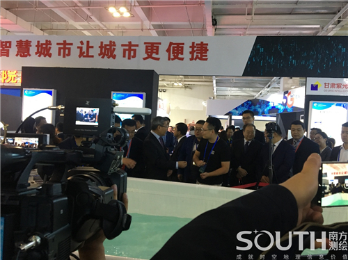 ̫������tyc4633