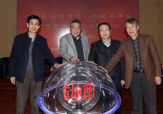 ̫������tyc4633