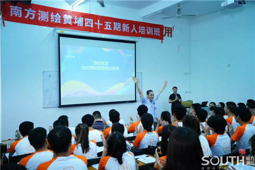 ̫������tyc4633