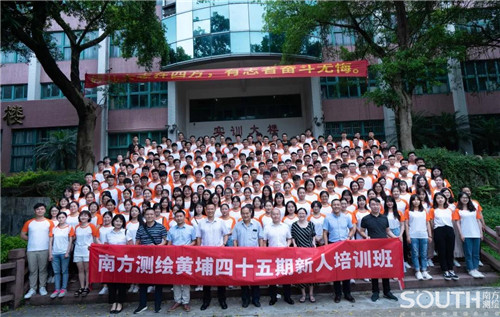 ̫������tyc4633