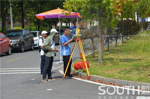 ̫������tyc4633