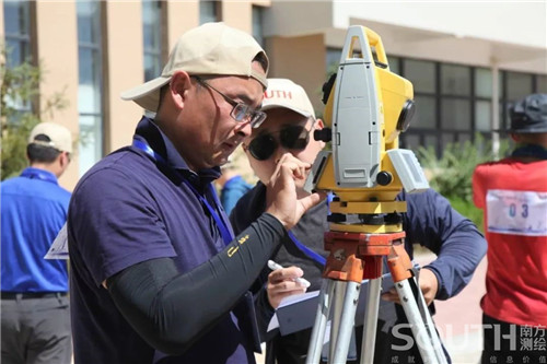 ̫������tyc4633