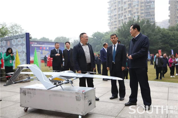 ̫������tyc4633