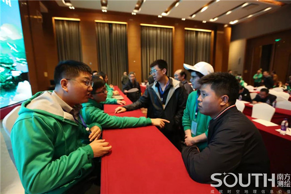 ̫������tyc4633